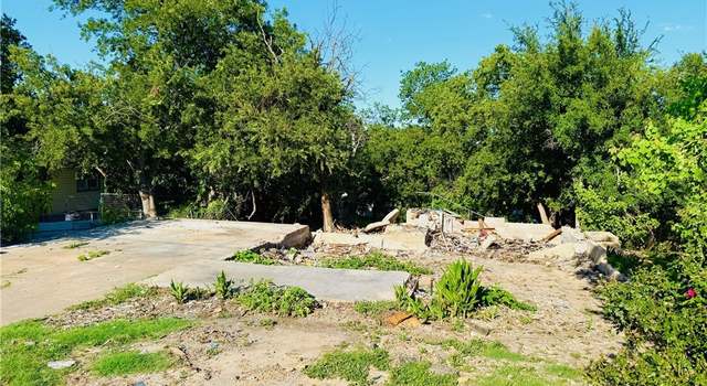 Photo of 613 Park St, Gatesville, TX 76528