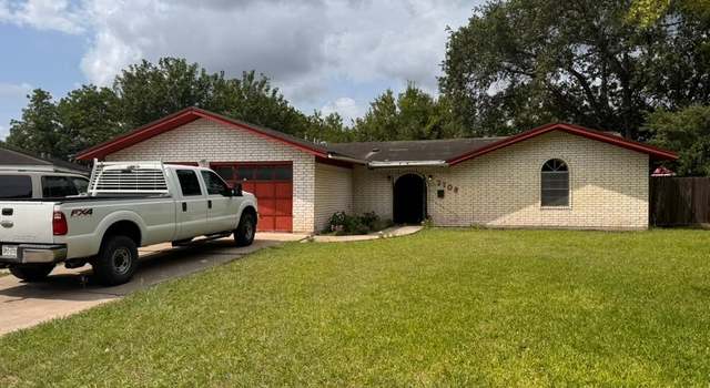 Photo of 2708 E Poplar Ave, Victoria, TX 77901