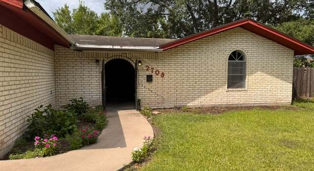 Photo of 2708 E Poplar Ave, Victoria, TX 77901