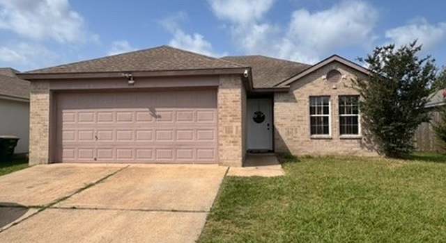 Photo of 117 Clydesdale Ln, Victoria, TX 77904