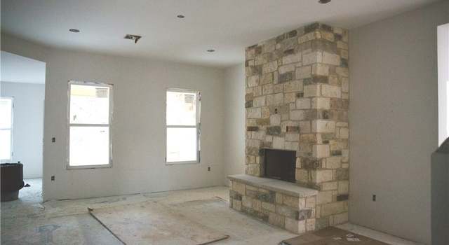 Photo of 1617 Badger Ln, Lampasas, TX 76550