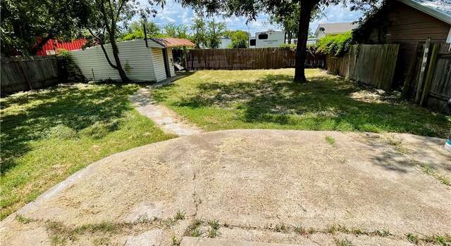 Photo of 1710 Saunders St, Gatesville, TX 76528