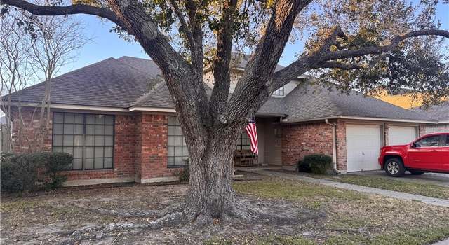 Photo of 304 Dunbar Dr, Victoria, TX 77904
