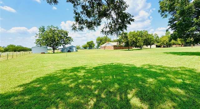 Photo of 100 Sunny Ln, Gatesville, TX 76528
