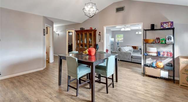 Photo of 204 Dover St, Victoria, TX 77905