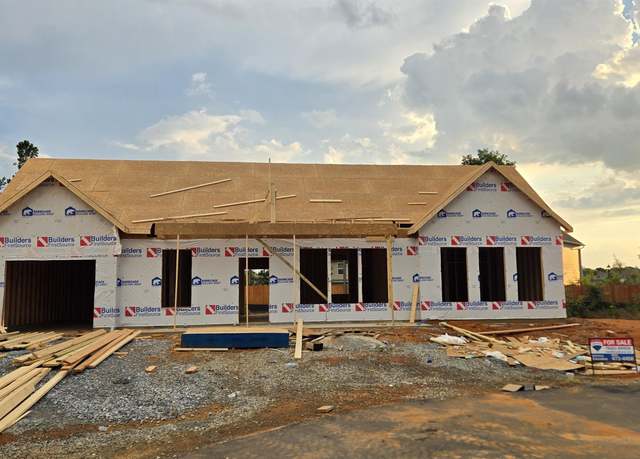 Property at 2135 N November Dr, Boiling Springs, SC 29316, 2 beds, 2 baths
