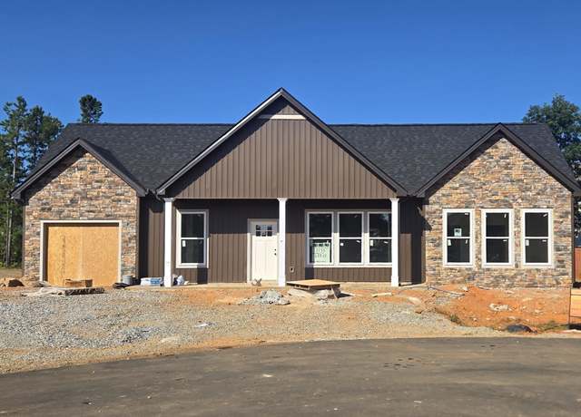 Property at 2135 N November Dr, Boiling Springs, SC 29316, 2 beds, 2 baths