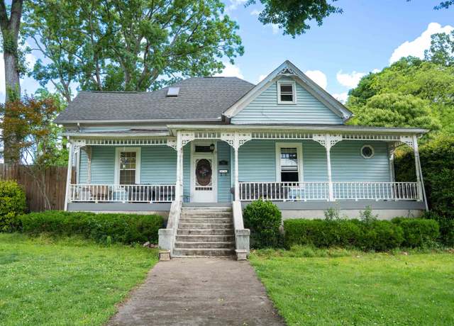 Property at 717 College Dr, Gaffney, SC 29340, 5 beds, 2 baths