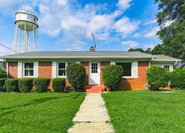 Property at 517 E Buford St St, Gaffney, SC 29340, 3 beds, 1.5 baths