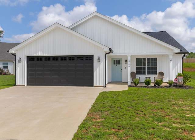 Property at 3146 Lorenzo Ct, Inman, SC 29349, 3 beds, 2 baths
