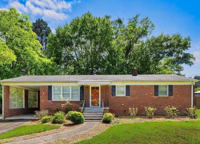 Property at 208 Catawba St, Union, SC 29379, 3 beds, 2 baths