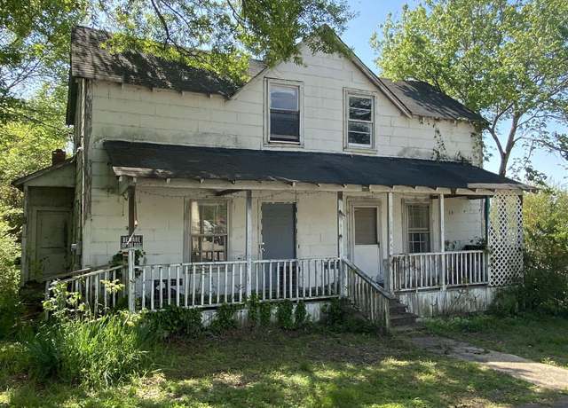 Property at 155 Highland St, Glendale, SC 29346, 3 beds, 1.5 baths