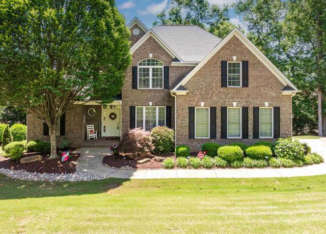 Property at 301 Tarrigart Dr, Moore, SC 29369, 5 beds, 3.5 baths