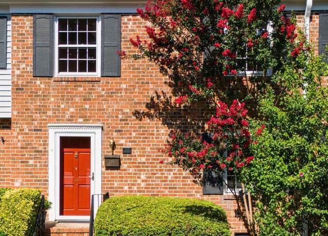 Property at 815 Edwards Rd, Greenville, SC 29615, 3 beds, 1 bath