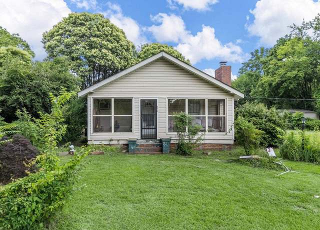 Property at 640 Spring St, Spartanburg, SC 29301, 3 beds, 1.5 baths