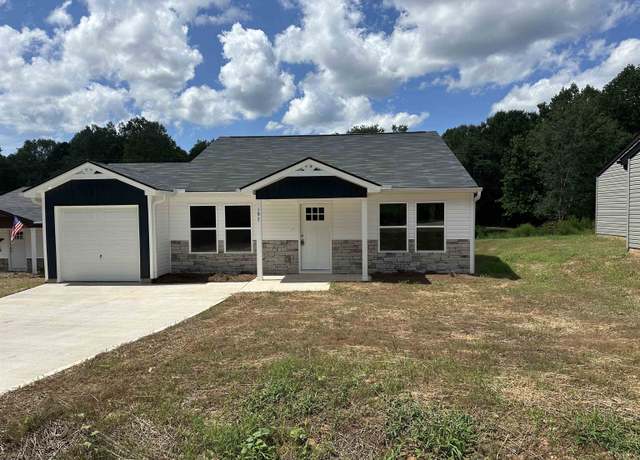 Property at 197 Ohio St, Chesnee, SC 29323, 3 beds, 2 baths