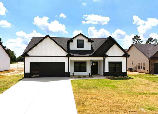 Property at 1020 S November Dr, Boiling Springs, SC 29316, 3 beds, 2 baths