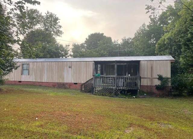 Property at 2950 Compton Bridge Rd, Campobello, SC 29322, 2 beds, 2 baths