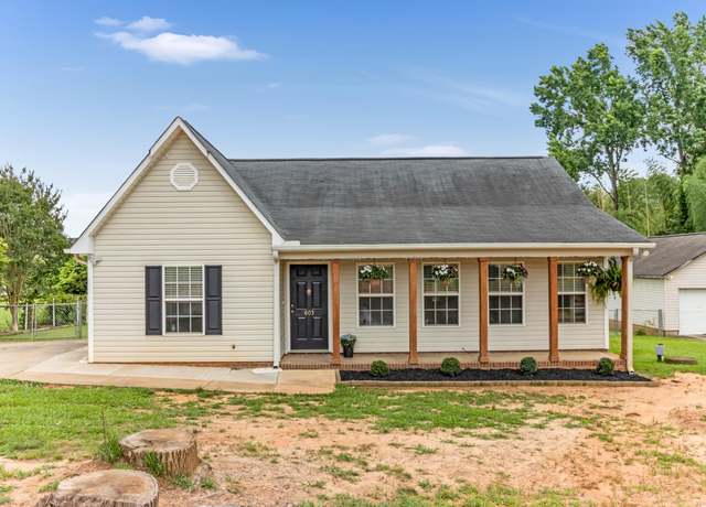 Property at 603 S Serena Hills Dr, Moore, SC 29369, 4 beds, 2 baths