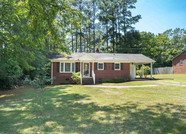 Property at 305 N Carolina Ave Ave, Chesnee, SC 29323, 3 beds, 2 baths