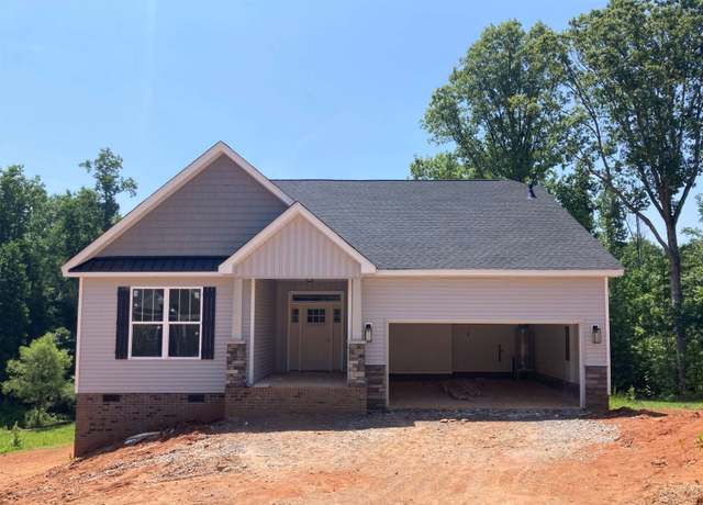 Property at 620 Forden Drive Dr, Wellford, SC 29385, 3 beds, 2 baths
