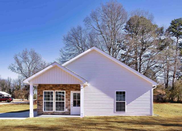 Property at 201 Walnut St, Union, SC 29379, 3 beds, 3 baths