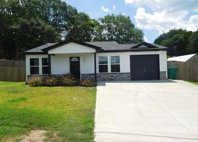Property at 108 N Sparks Street St, Gaffney, SC 29340, 3 beds, 2 baths