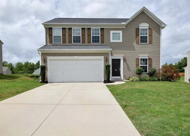 Property at 408 Sweeny Ct, Boiling Springs, SC 29316, 4 beds, 2.5 baths