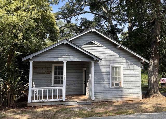 Property at 8149 9th St, Boiling Springs, SC 29316, 1 bed, 1 bath