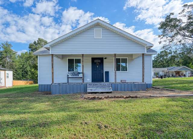 Property at 126 W Church St, Cowpens, SC 29330, 1 bed, 1 bath
