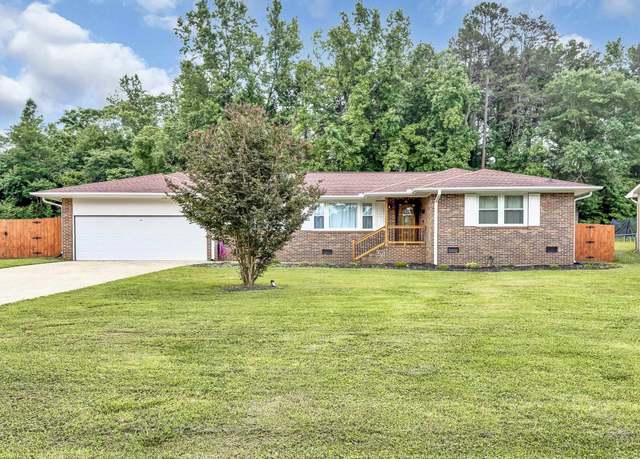 Property at 469 Royal Oak Dr, Spartanburg, SC 29302, 3 beds, 2 baths