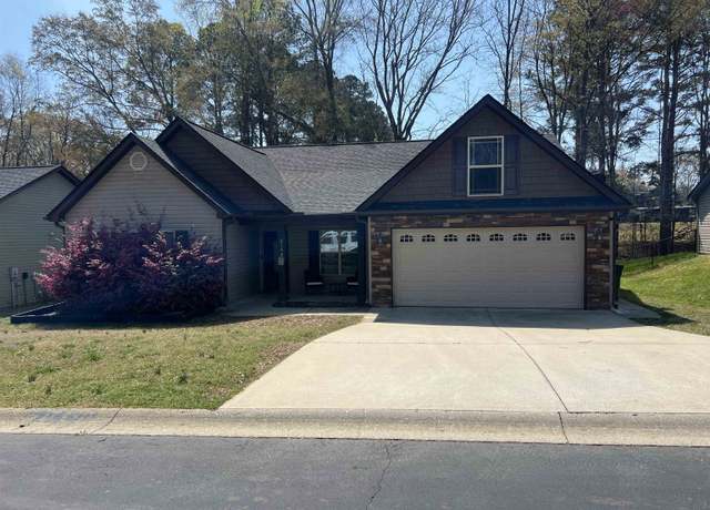 Property at 214 Heritage Creek Dr Dr, Boiling Springs, SC 29316, 3 beds, 2 baths