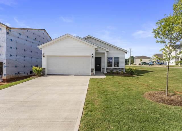 Property at 2108 Mayberry Dr, Spartanburg, SC 29301, 3 beds, 2 baths