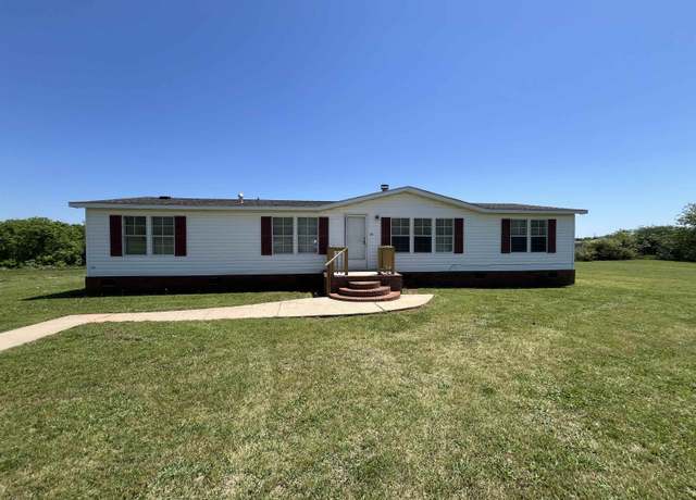 Property at 526 Ellis Ferry Rd, Gaffney, SC 29341, 3 beds, 2 baths