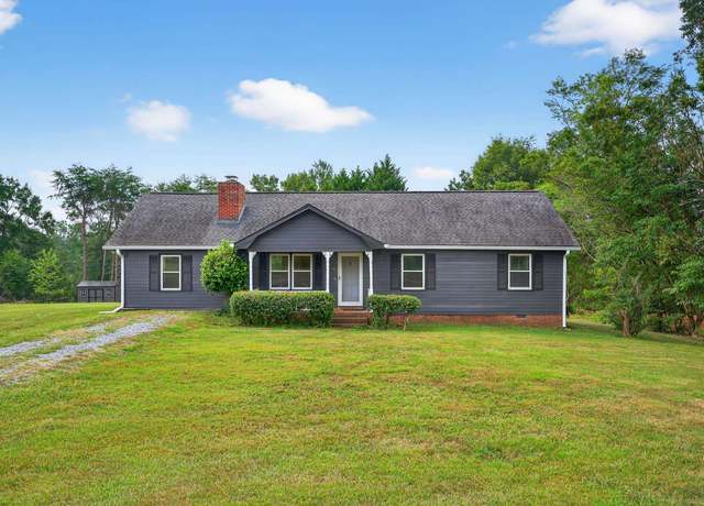 Property at 225 Scenic Ave, Campobello, SC 29322, 3 beds, 2 baths