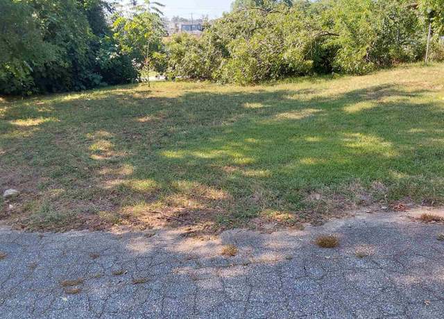 Property at 438 Stevens St, Spartanburg, SC 29301