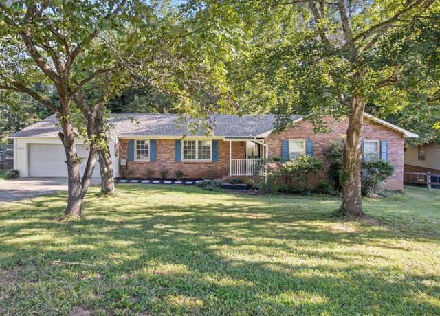 Property at 142 Hickory Hill Dr, Inman, SC 29349, 3 beds, 2 baths