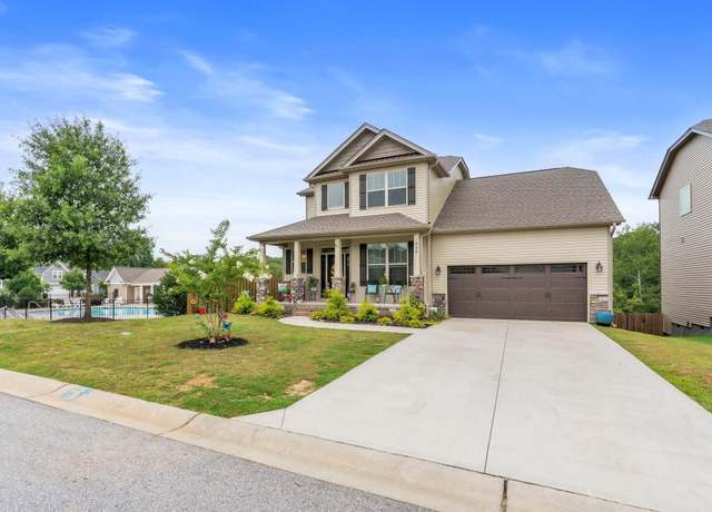 Property at 490 Vestry Pl, Moore, SC 29369, 4 beds, 2.5 baths