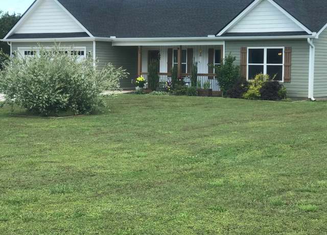 Property at 940 Henderson Rd, Chesnee, SC 29323, 3 beds, 2 baths