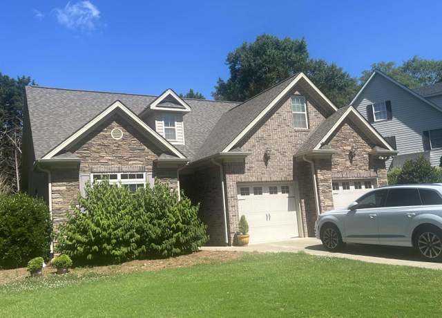 Property at 219 Coburn Dr, Spartanburg, SC 29302, 4 beds, 2.5 baths