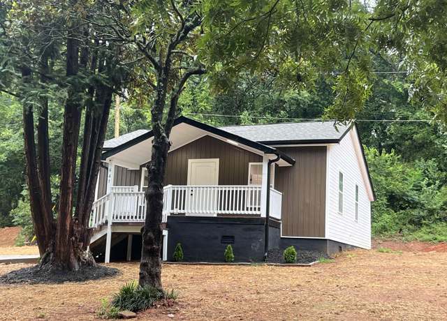Property at 667 Old Whitney Rd, Spartanburg, SC 29303, 2 beds, 2 baths