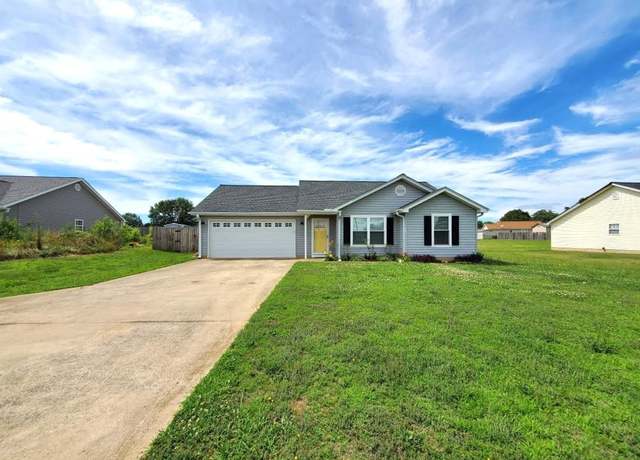 Property at 541 Mountain View Rd, Boiling Springs, SC 29316, 3 beds, 2 baths