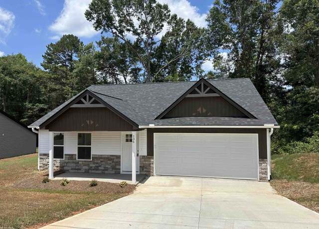 Property at 136 Dendy Dr, Wellford, SC 29385, 3 beds, 2 baths