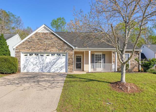 Property at 261 Dartmoor Dr, Spartanburg, SC 29301, 3 beds, 2 baths