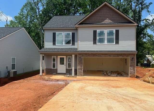 Property at 1172 Cleve Gosnell Ln, Spartanburg, SC 29303, 4 beds, 2.5 baths