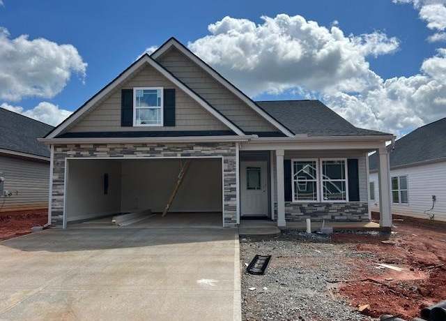 Property at 1193 Cleve Gosnell Ln, Spartanburg, SC 29303, 3 beds, 2 baths