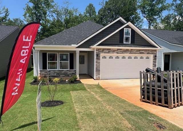 Property at 1180 Cleve Gosnell Ln, Spartanburg, SC 29303, 4 beds, 2.5 baths