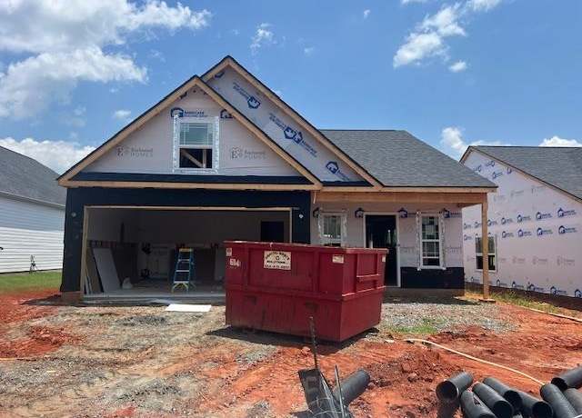 Property at 1201 Cleve Gosnell Ln, Spartanburg, SC 29303, 3 beds, 2 baths