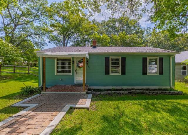 Property at 813 S Liberty St, Spartanburg, SC 29306, 3 beds, 1 bath