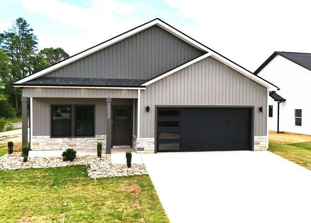 Property at 1032 S November Dr, Boiling Springs, SC 29316, 3 beds, 2 baths